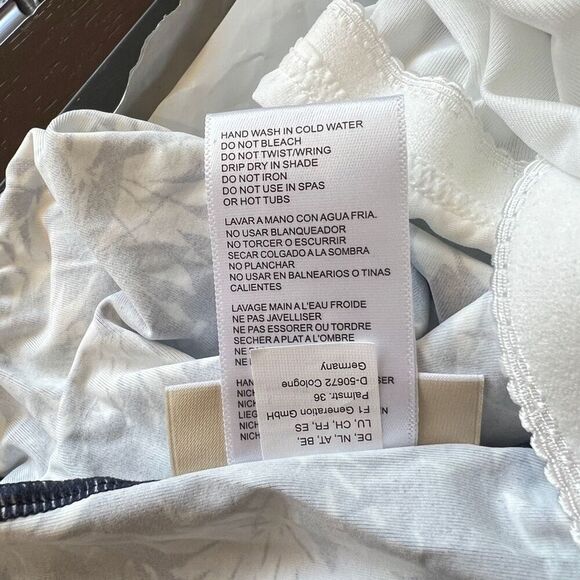 Michael Kors Palm Print Blouson High-Neck Tankini Top Navy Small - Picture 15 of 15